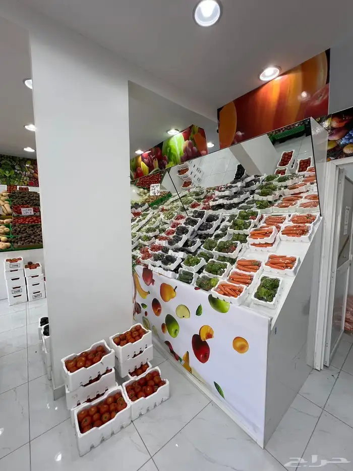 للبيع محل خضار وفواكة الدمام حي طيبة 3