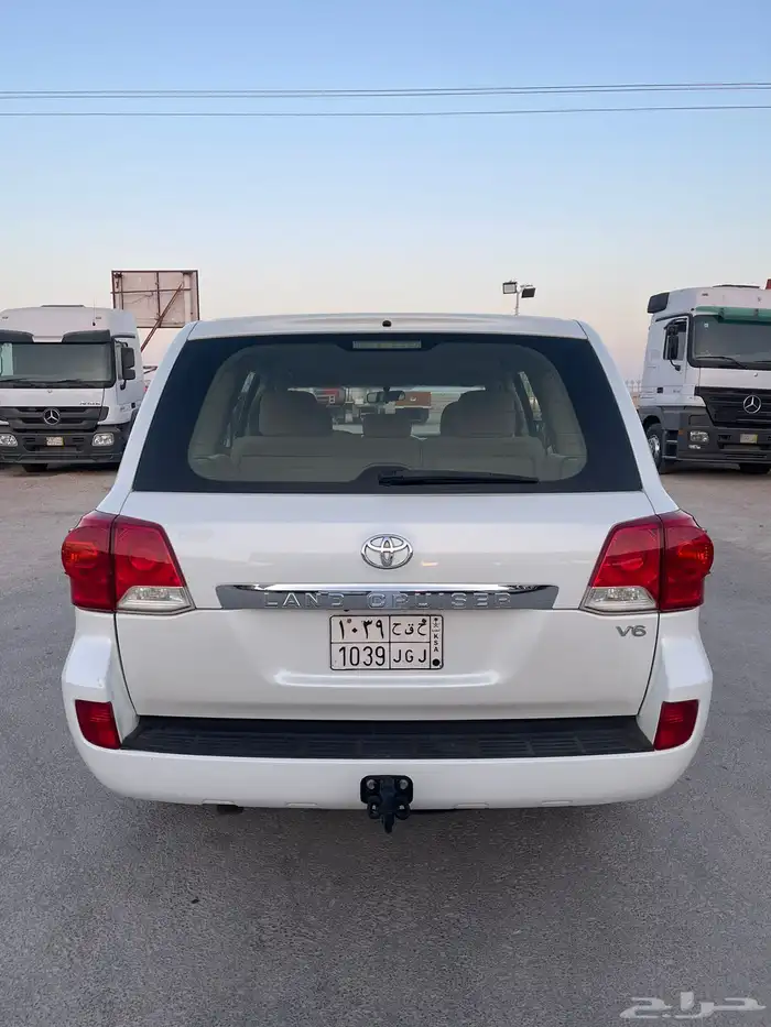 جيب لاندكروزر جي مطور بدي وكالة موديل 2015 6