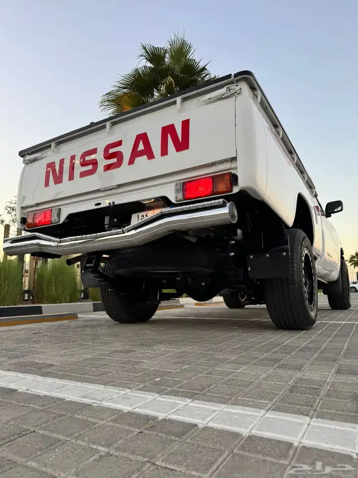 للبيع شاص نيسان 2005 قمة في النظافة 4