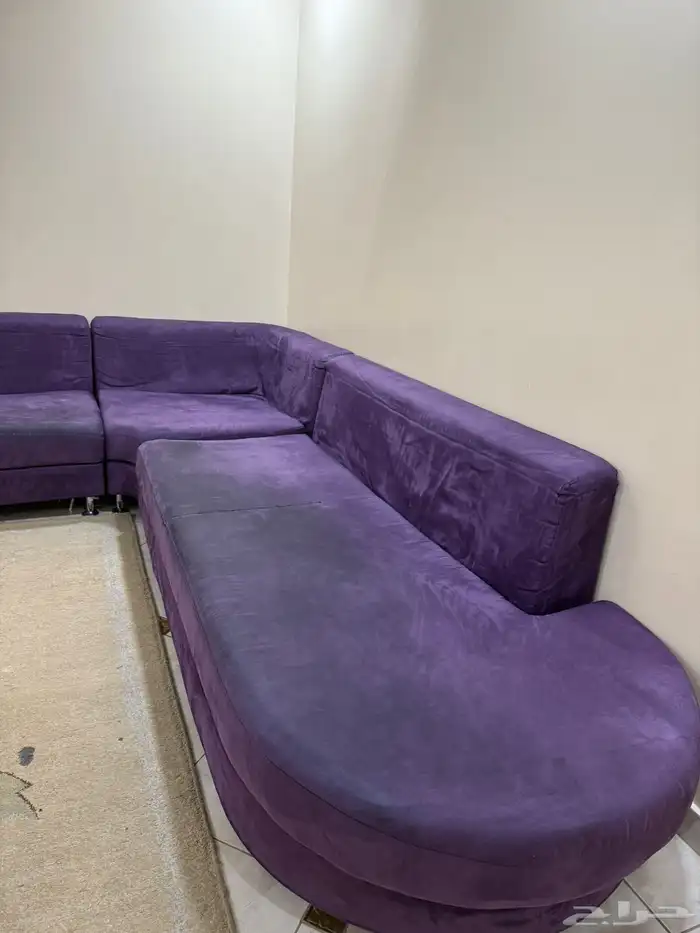 كنب على حرف L 1