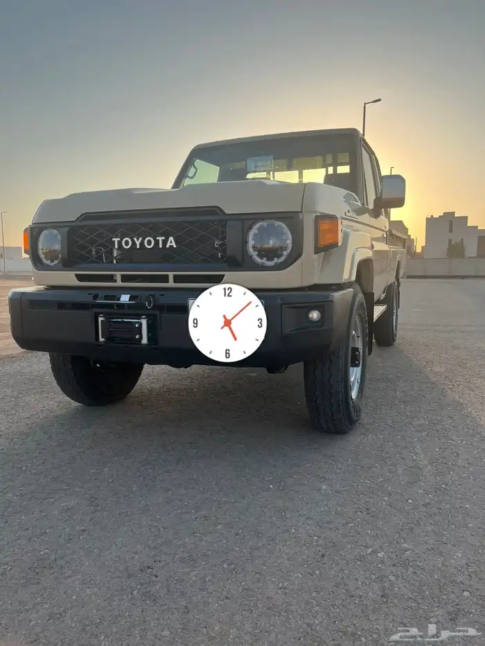 شاص 24 ديزلLX فل كامل مكره دفلك ماشي 57 الف 2