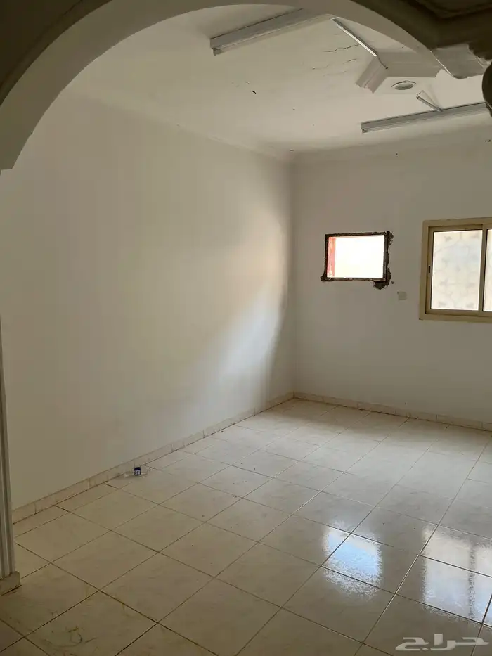 شقة للإيجار حي الرمال 4