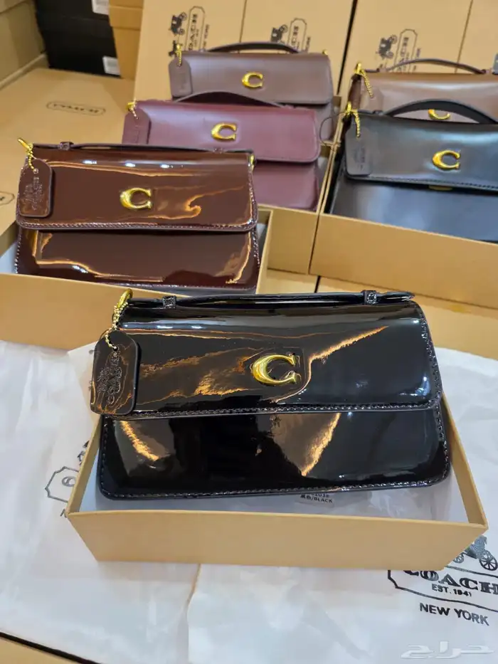 احذيه وجزم لويس فيتون ونيوبلانس فندي وشنط كتف ماستر 47