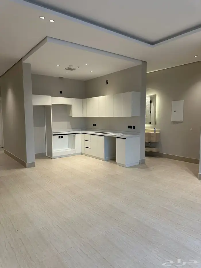 شقة جديدة فاخرة للإيجار الرياض حي الروضة 7