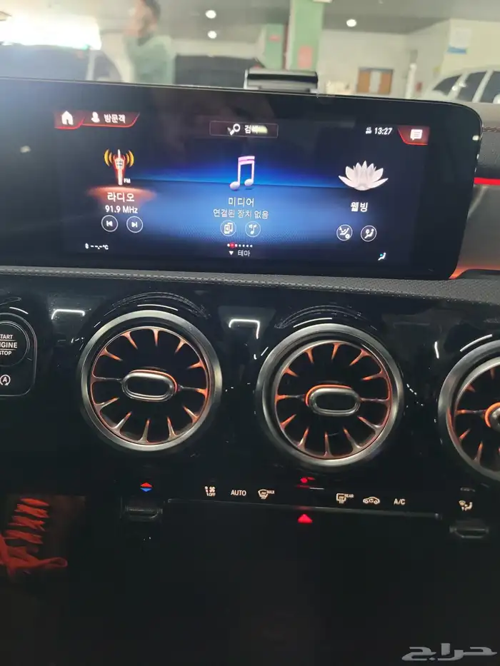 مملوكة لدي العصيمي قيد الشحن _ مرسيدس CLA250 _ 2021 12