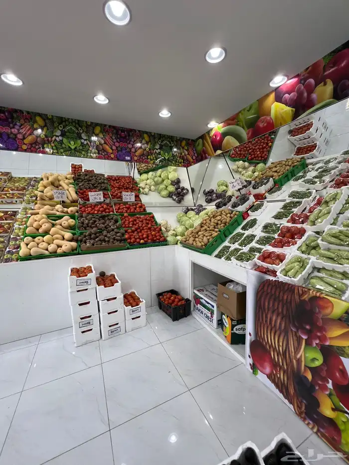 للبيع محل خضار وفواكة الدمام حي طيبة 6