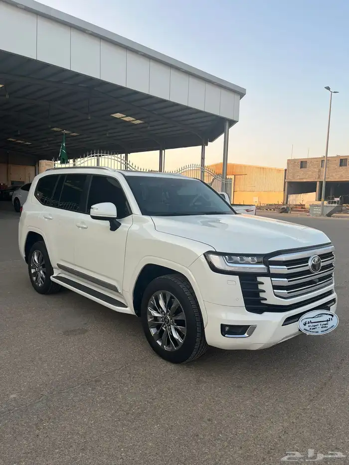 لاندكروزر 2023 رقم 5 3