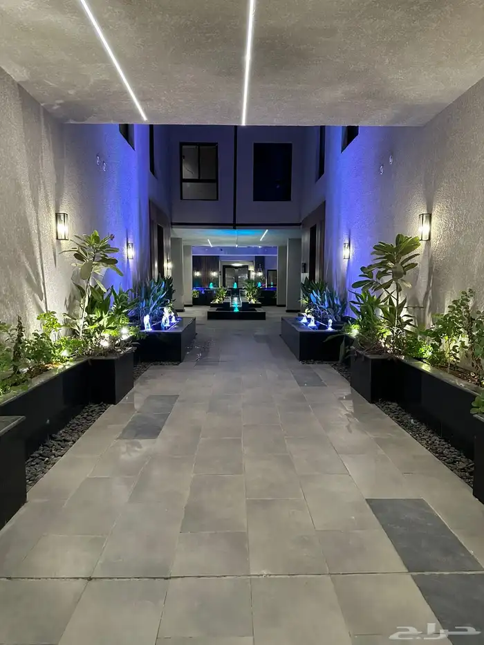 شقة جديدة فاخرة للإيجار الرياض حي الروضة 1