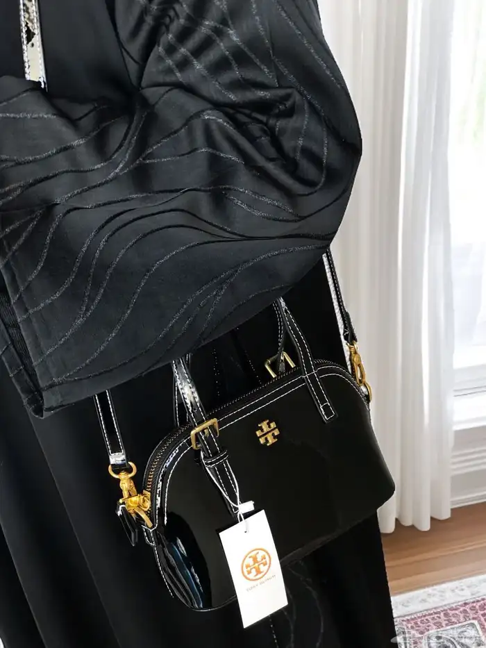 شنط ماركات درجه اولى 64