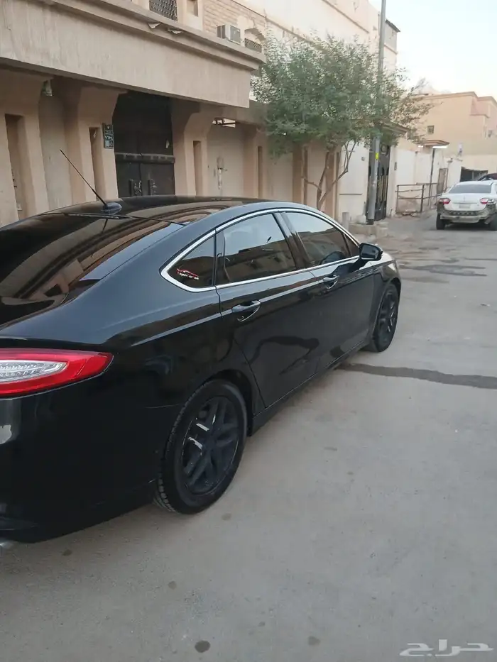 فورد فيوجن 2013 7