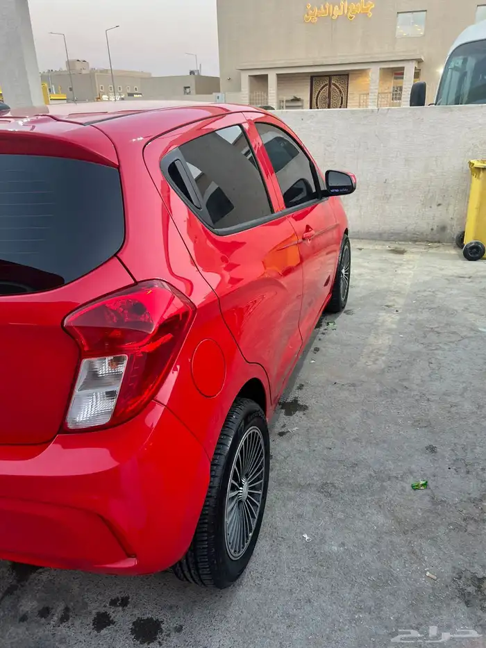 للبيع شيفروليه سبارك 1