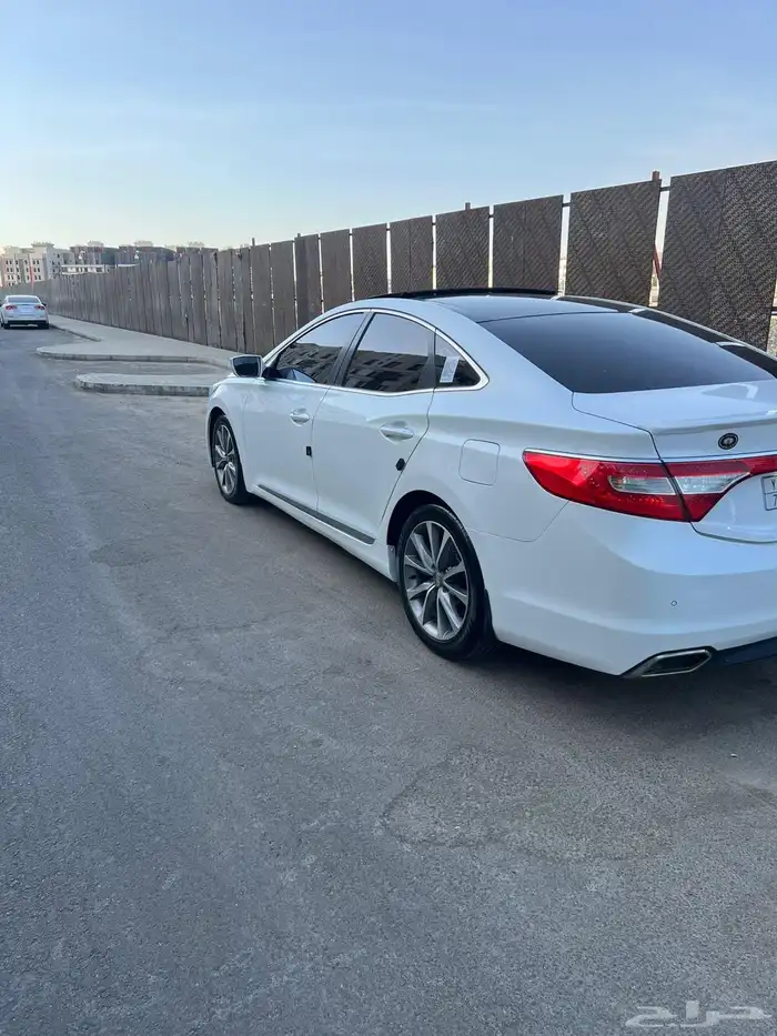 هيونداي ازيرا 6