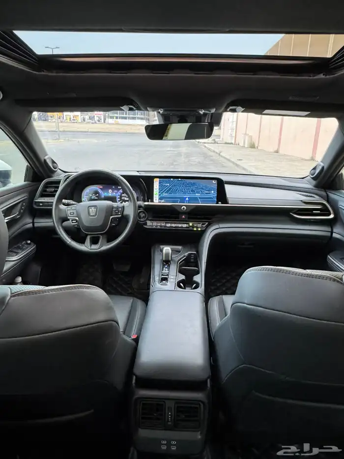 للبيع كراون 2023 بريميوم (( شبه اصفار )) ممشى قليل 8