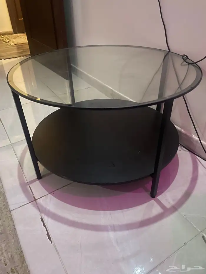 طاولة للبيع 0