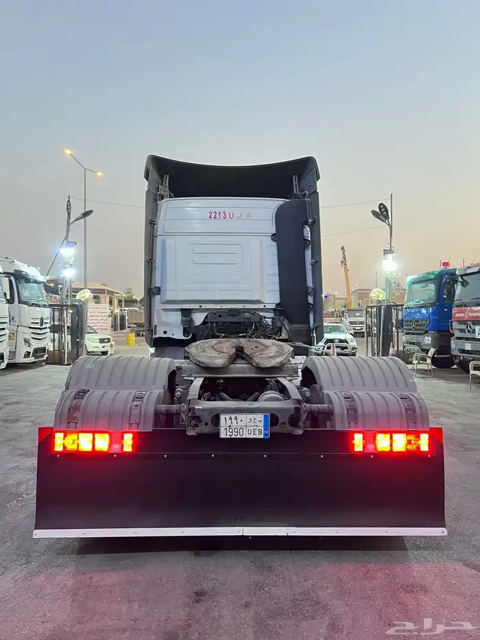 اكترس موديل 2009 5