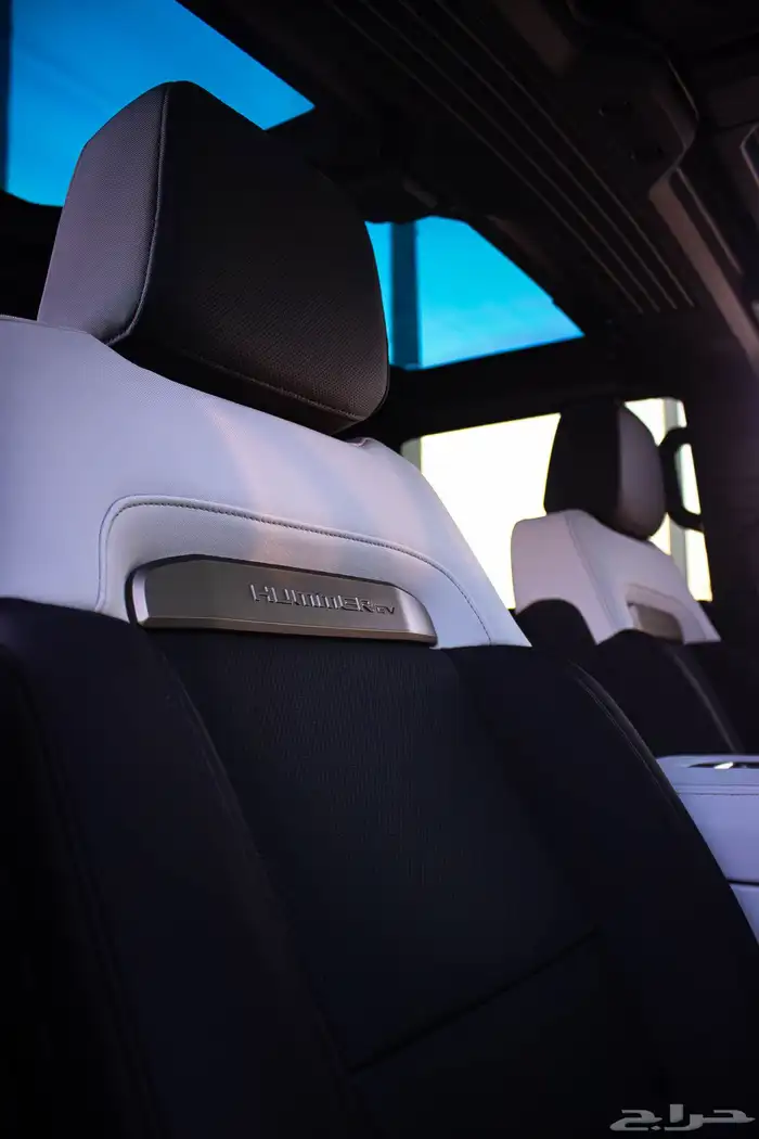 للبيع همر EV 3X 2025 وكاله ولوحه مميزة 16