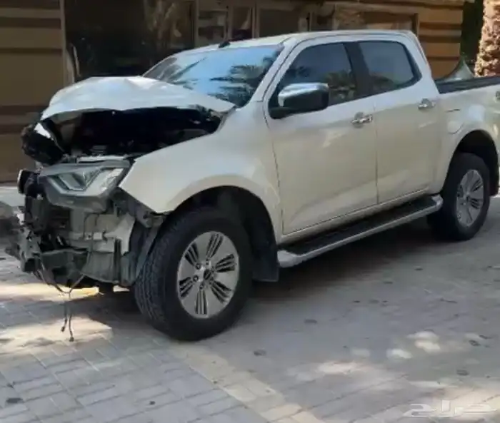 للبيع ايسوزو ديماكس 22 مصدوم 0