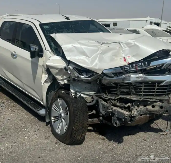 للبيع ايسوزو ديماكس 22 مصدوم 1