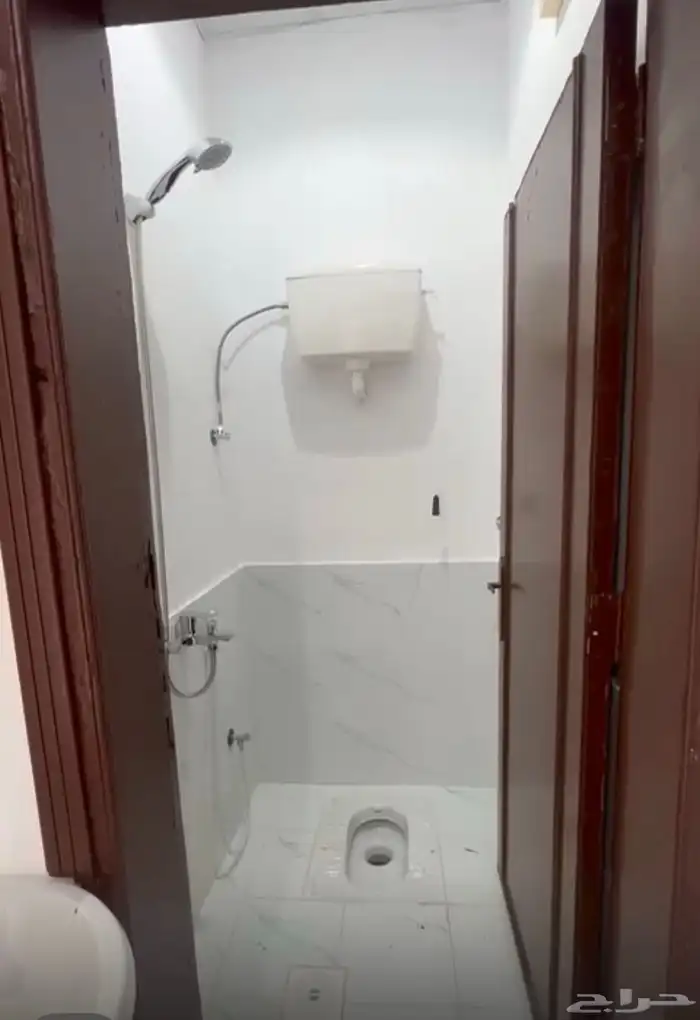 مجمع غرف عمال للإيجار السنوي جده حي الفضيلة للشركات 9