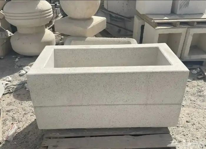 كراسي خرسانيه احواض زهور جميع اعمال زينة الحدائق 1