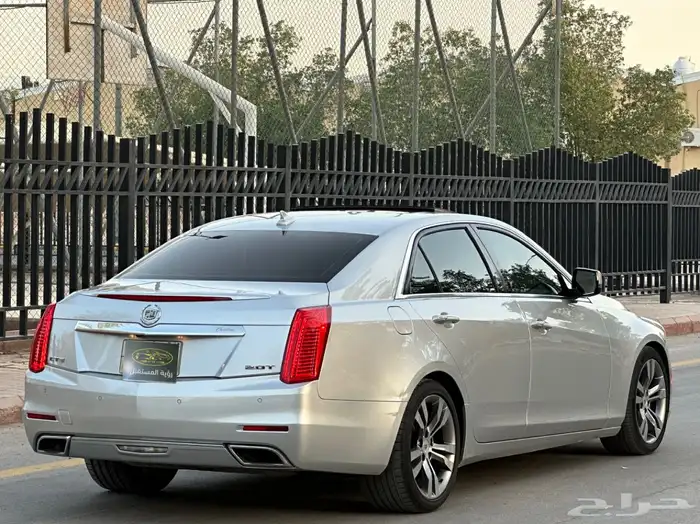 كاديلاك CTS موديل 2014 سعودي نص فل 5