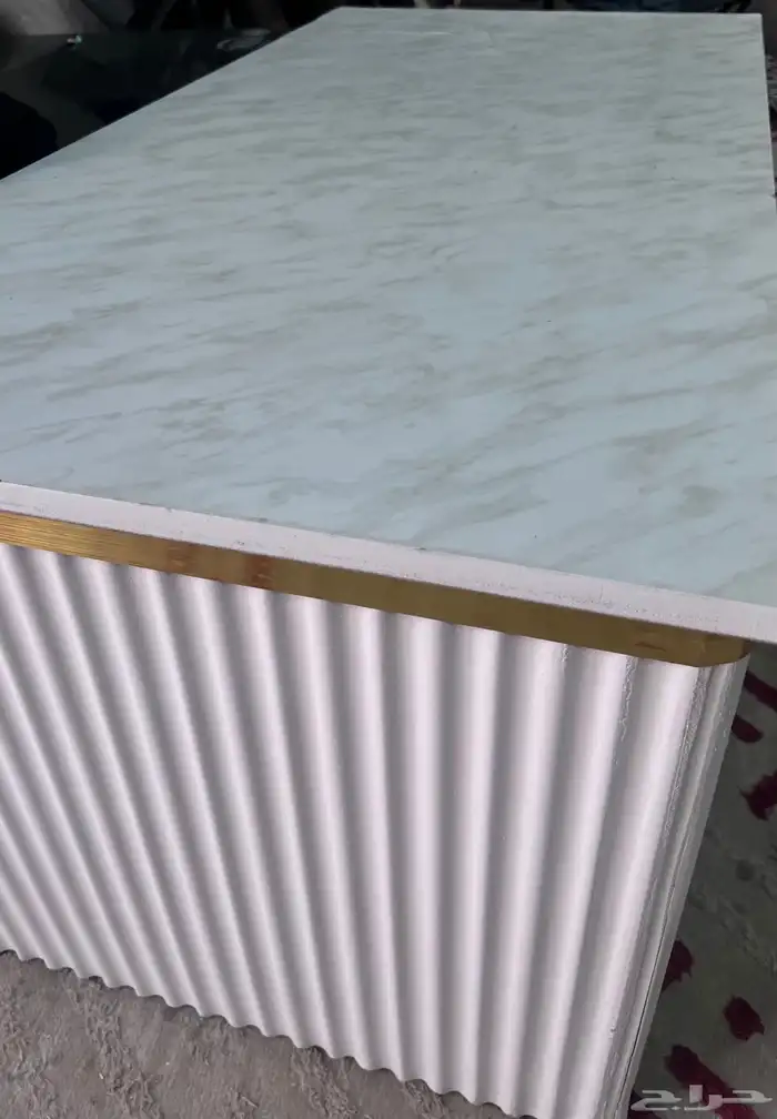 طاولة ضيافة و فرشة 2