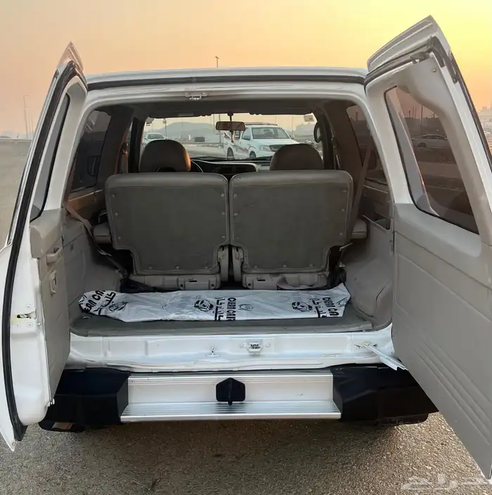 نيسان باترول ربع 2004 ممشى قليل 44 الف 10