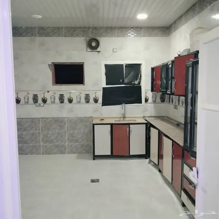 شقه للايجار عوايل في جنوب الهفوف 0