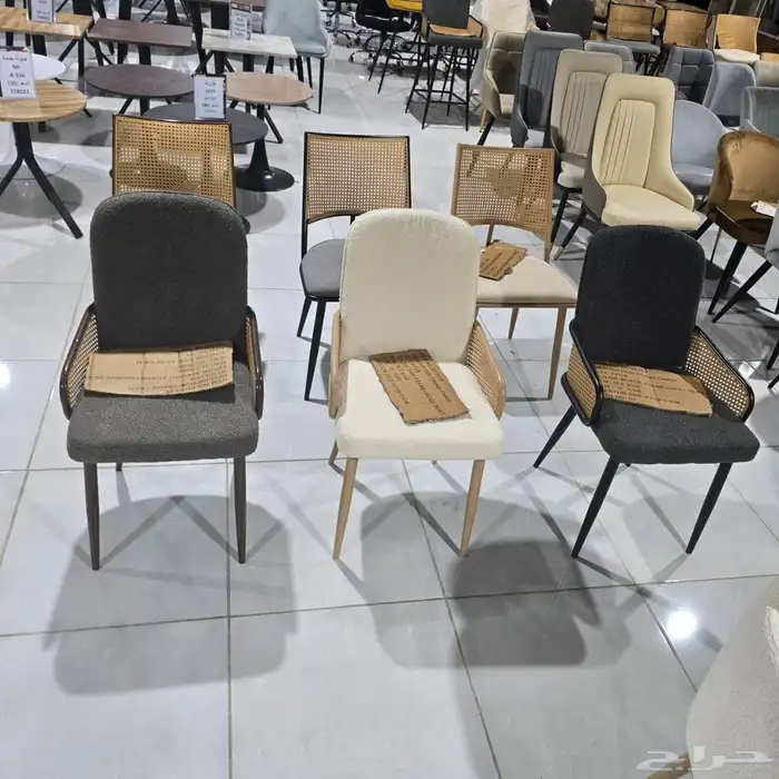 طاولات وكراسي كافيهات ومطاعم 10