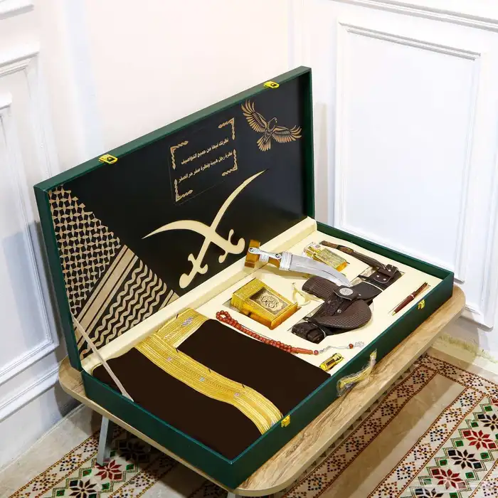 بوكس رجالي تراثي فاخر من بلاك روز هدية مميزه مطابع عربي اص 0