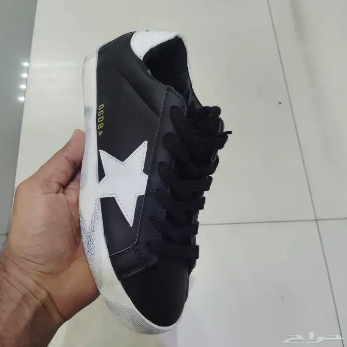 احذيه وجزم لويس فيتون ونيوبلانس فندي وشنط كتف ماستر 73