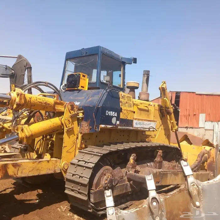 بلدوزر كماتسو 155 للايجار 2