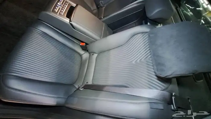 أزيرا كاليجرافي - 2023 - بنزين - 3.5cc وارد كوريا 28