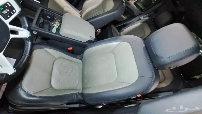 لاند روفر ديفندر 2022 Defender P300 X-Dynamic 21