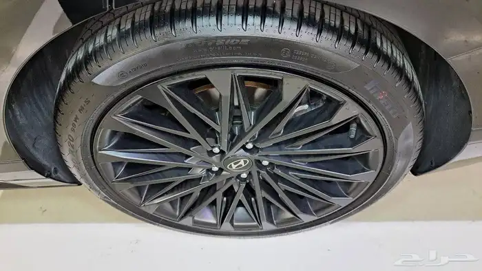 أزيرا كاليجرافي - 2023 - بنزين - 3.5cc وارد كوريا 6