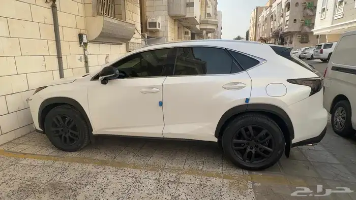 لكزس ان اكس 200 NX 11