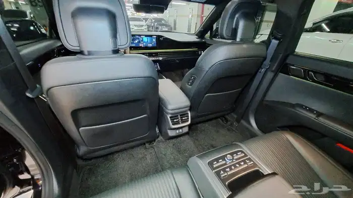 أزيرا كاليجرافي - 2023 - بنزين - 3.5cc وارد كوريا 29