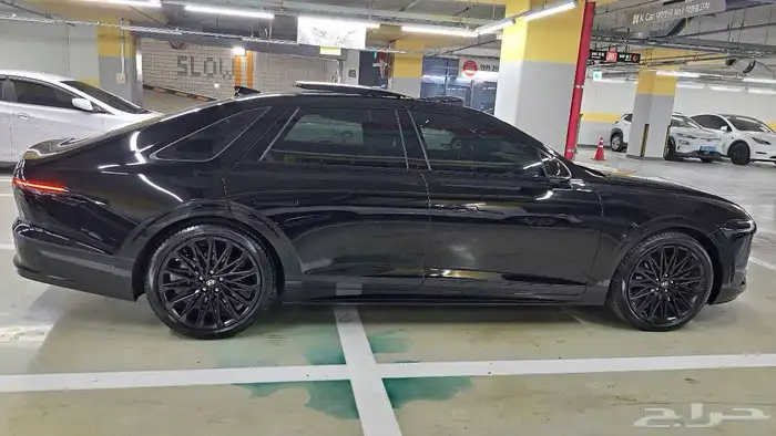 أزيرا كاليجرافي - 2023 - بنزين - 3.5cc وارد كوريا 2