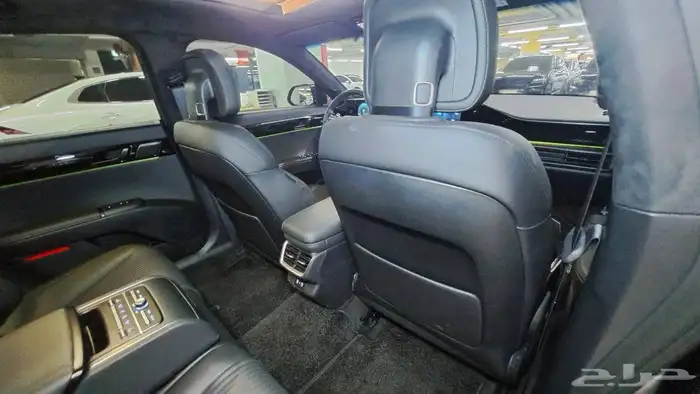 أزيرا كاليجرافي - 2023 - بنزين - 3.5cc وارد كوريا 31