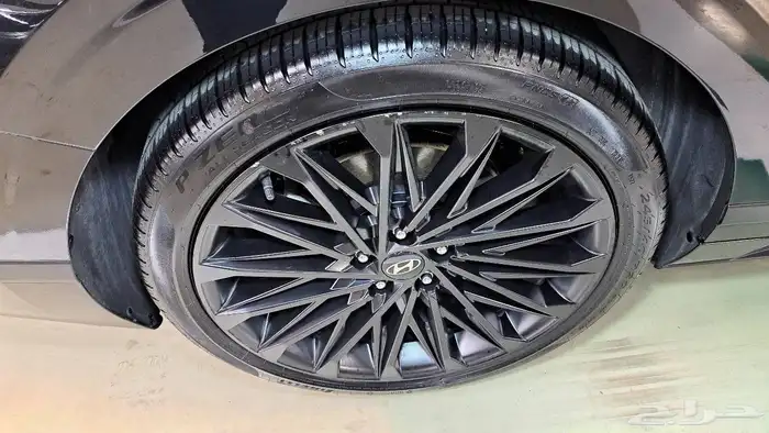 أزيرا كاليجرافي - 2023 - بنزين - 3.5cc وارد كوريا 11