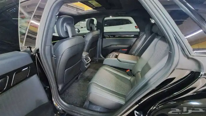 أزيرا كاليجرافي - 2023 - بنزين - 3.5cc وارد كوريا 24