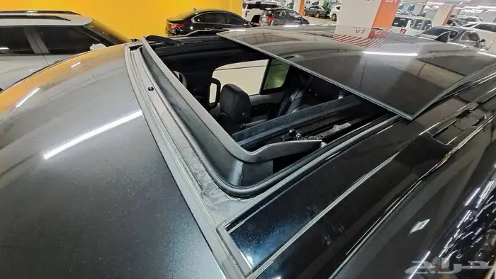 لاند روفر ديفندر 2022 Defender P300 X-Dynamic 10