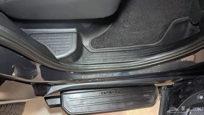 لاند روفر ديفندر 2022 Defender P300 X-Dynamic 34