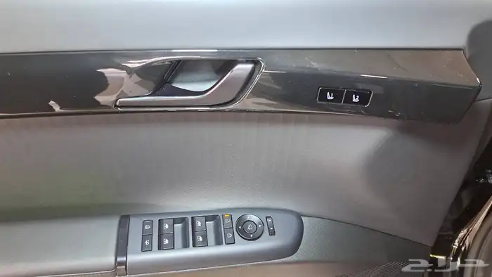 أزيرا كاليجرافي - 2023 - بنزين - 3.5cc وارد كوريا 26