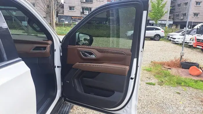 شفروليه تاهو - 2022 - بنزين - دبل - 6.2cc - وارد كوريا 33