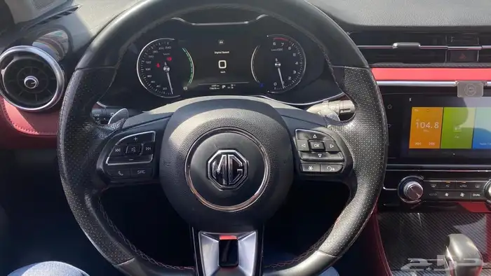 للبيع سيارة MG 6 موديل حديث   حالة ممتازة جدا 5