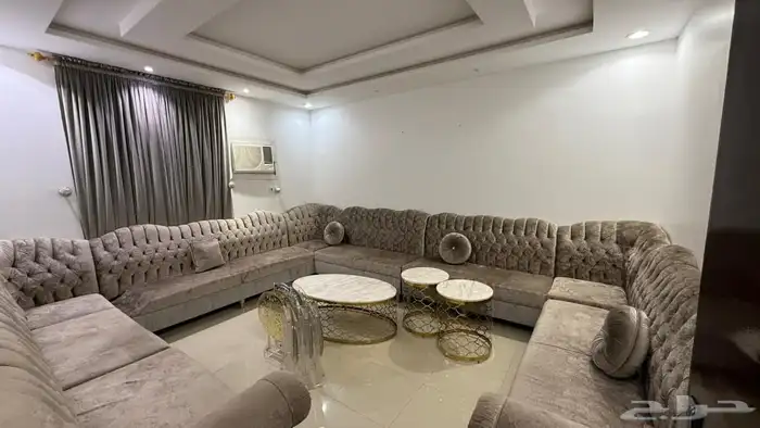 كنب متكامل جديد بحميع ملحقاته طاولات وستاره 0