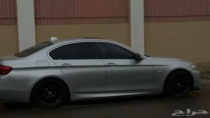 بي ام دبليو الفئة الخامسة 535 4