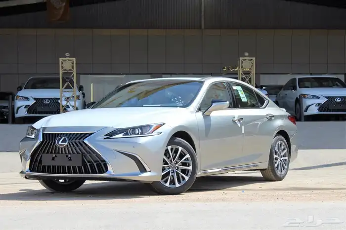 لكزس - ES300 Ah هايبرد - 2025 - خليجي 10