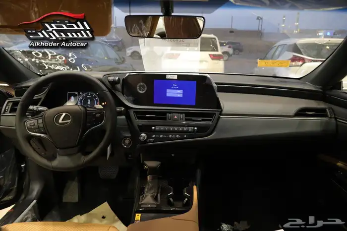 لكزس اي اس 250 بنزين 2025 11